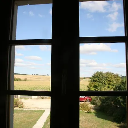 بيت للعطل Loire Escapes - Maison D'hibou Berrie