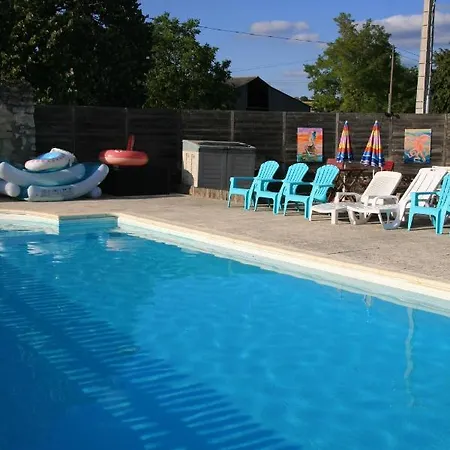 Loire Escapes - Maison D'hibou Berrie