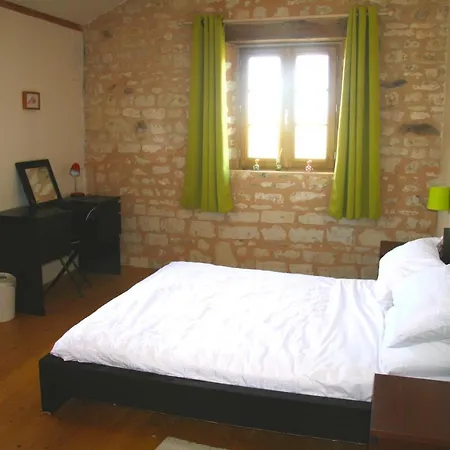 Loire Escapes - Maison D'hibou Berrie